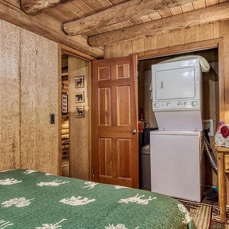 Very Private, Real Log Cabin With Hot Tub! Сев'єрвілл Екстер'єр фото