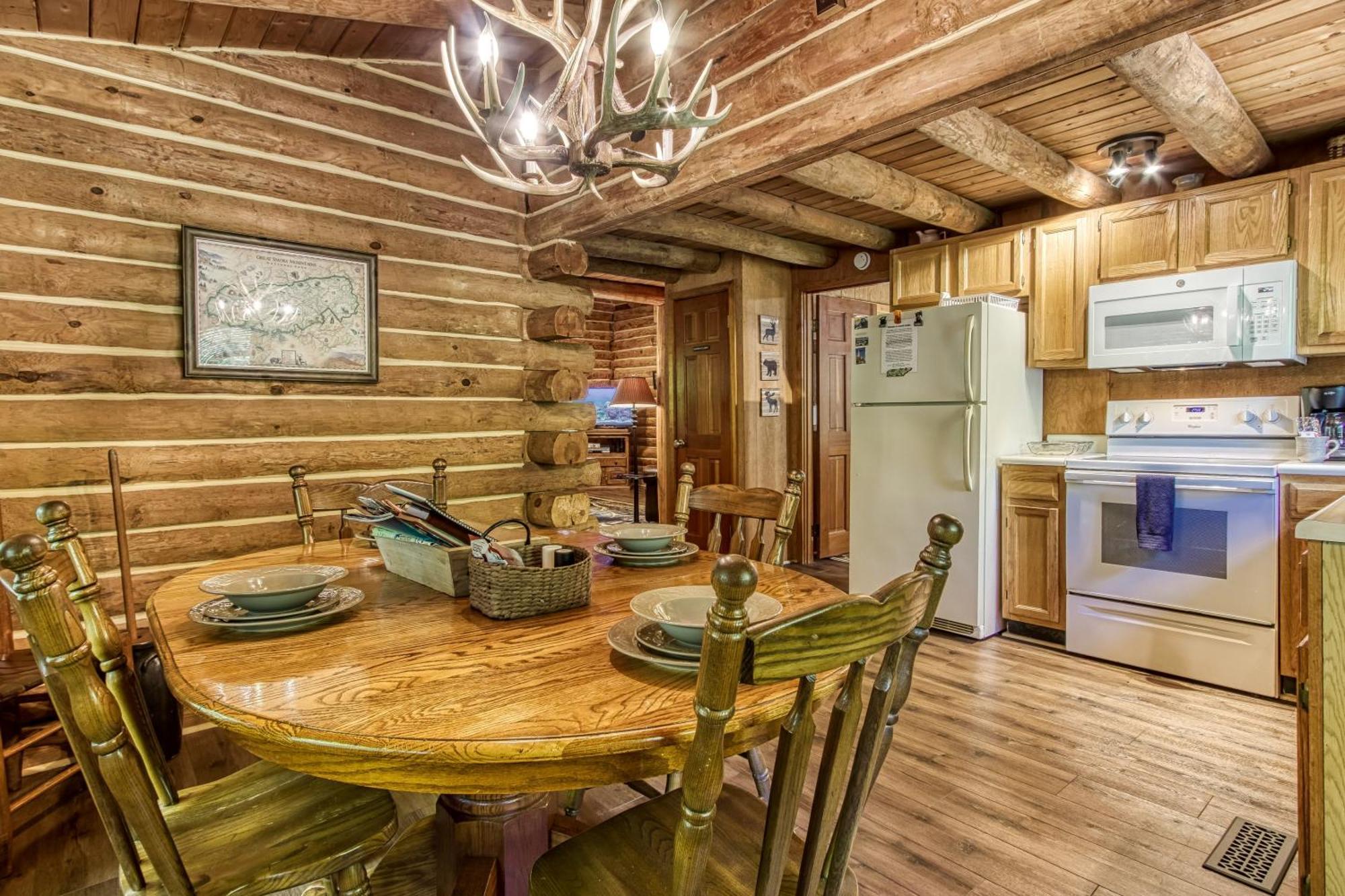 Very Private, Real Log Cabin With Hot Tub! Сев'єрвілл Екстер'єр фото