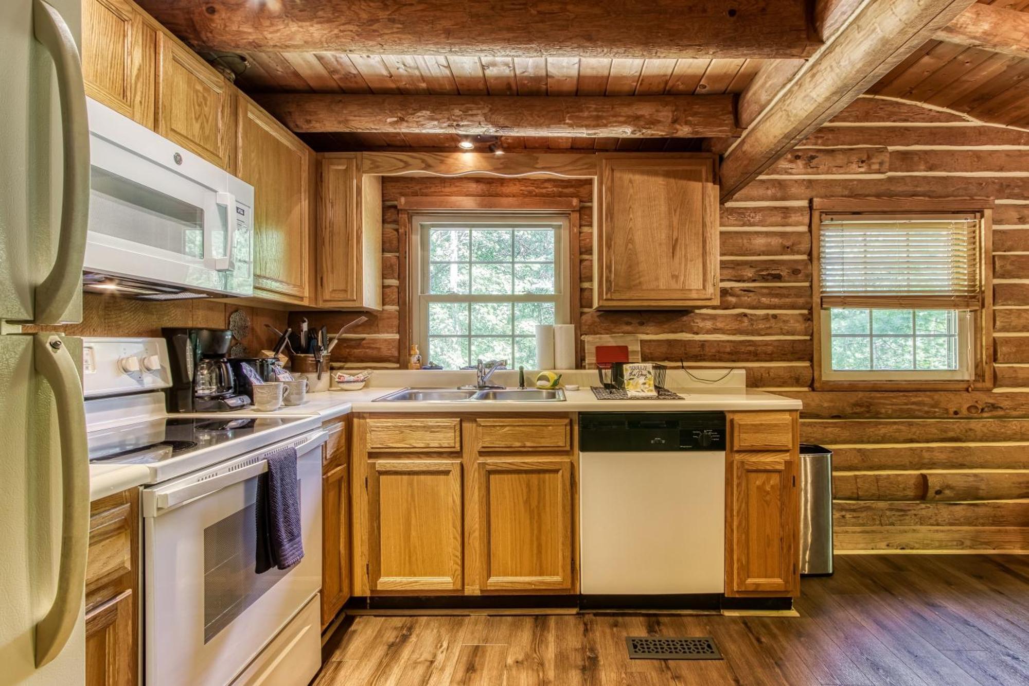 Very Private, Real Log Cabin With Hot Tub! Сев'єрвілл Екстер'єр фото